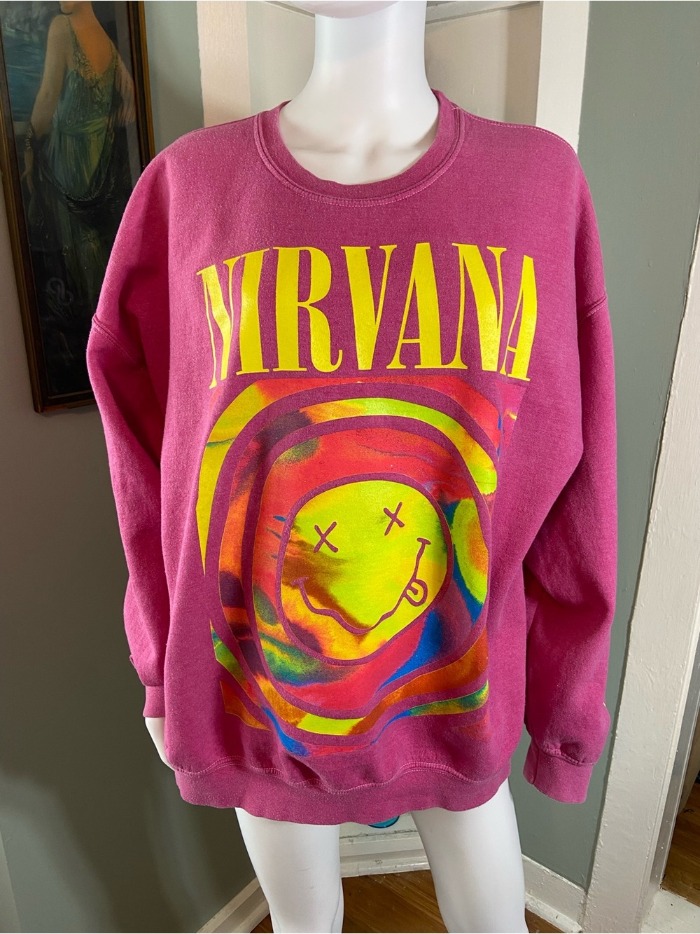 Nirvana Urban Outfitters Oversized Smile Smiley Face Pink Sweatshirt S/M